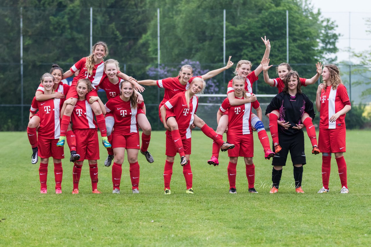 Bild 79 - wCJ SV Steinhorst/Labenz - VfL Oldesloe : Ergebnis: 18:0